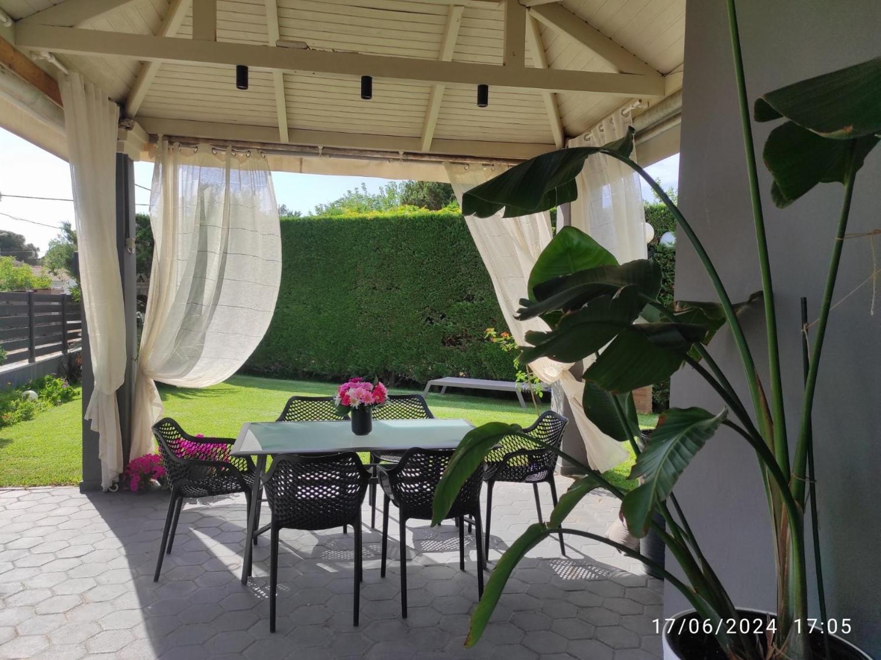 Peter'S Country House Катаколон Экстерьер фото
